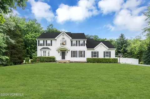20 Harvey Jones Dr, Jackson, NJ 08527