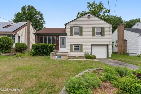 1317 Spruce Ave, Ocean, NJ 07712