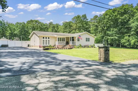 296 Sunnybrook Rd, Jackson, NJ 08527