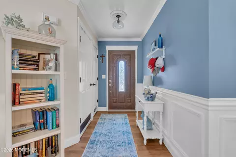 Entry Way - 6 Surrey Ct, Forked River, NJ 08731 photo 1 of 4