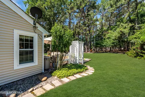 Exterior - 6 Surrey Ct, Forked River, NJ 08731 photo 7 of 12