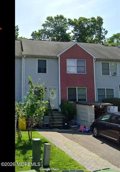 131 Forest Park Cir, Lakewood, NJ 08701