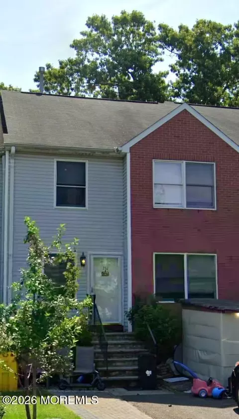 131 Forest Park Cir, Lakewood, NJ 08701