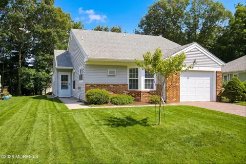 9 Dove Tree Ct, Barnegat, NJ 08005