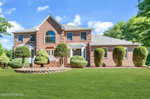 132 Rolling Hill Dr, Morganville, NJ 07751