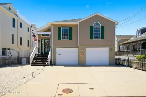 1608 Waverly Ave, Long Beach Township, NJ 08008