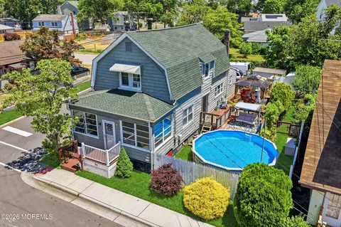 94 Forest Ave, Keansburg, NJ 07734