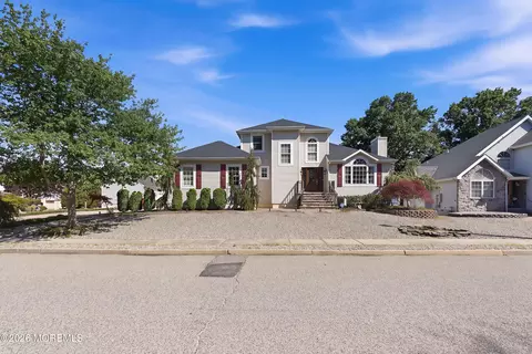67 Anchorage Blvd, Bayville, NJ 08721