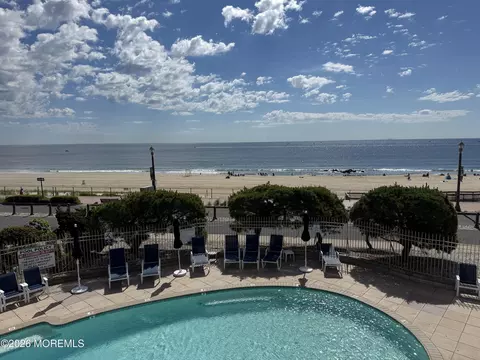 525 Ocean Blvd #211, Long Branch, NJ 07740