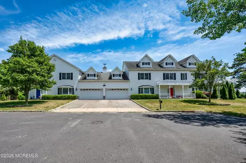 50 Ridgewood Way, Neptune City, NJ 07753