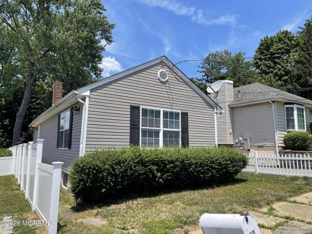 5 Hudson Ave, Atlantic Highlands, NJ 07716