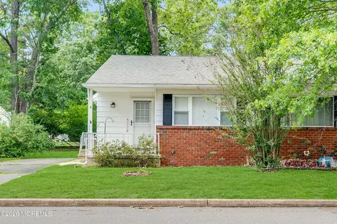 14 Minnesota Ave # B, Whiting, NJ 08759