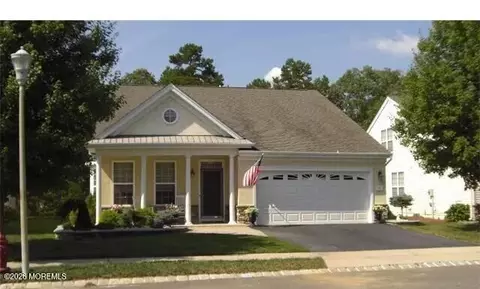 6 S Point Blvd, Barnegat, NJ 08005