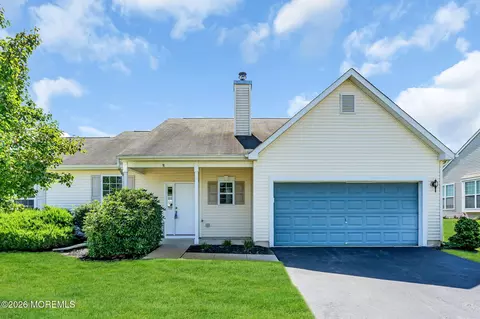 16 Tisdale Rd, Manchester, NJ 08759