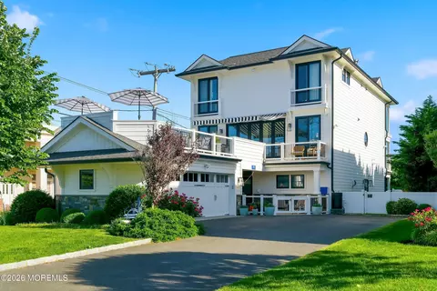 101 Atlantic Ave, Spring Lake, NJ 07762