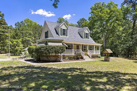 145 Old Halfway Rd, Barnegat, NJ 08005