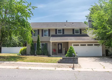 3 Laureldale Ct, Little Egg Harbor, NJ 08087