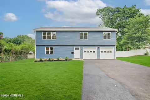 9 Campbell Dr, Eatontown, NJ 07724