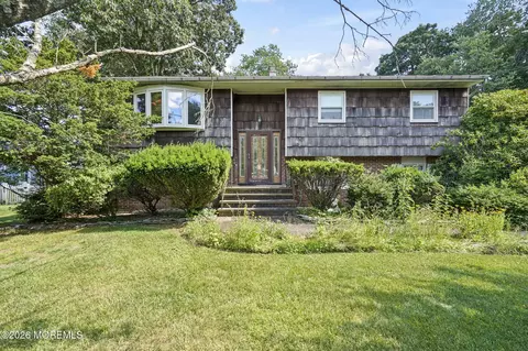 1211 Tuxedo Pl, Spring Lake Heights, NJ 07762