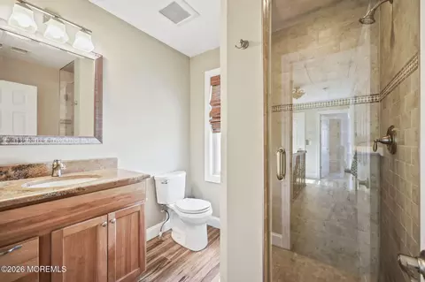 Bath - 151 Vanard Dr, Brick, NJ 08723 photo 5 of 6