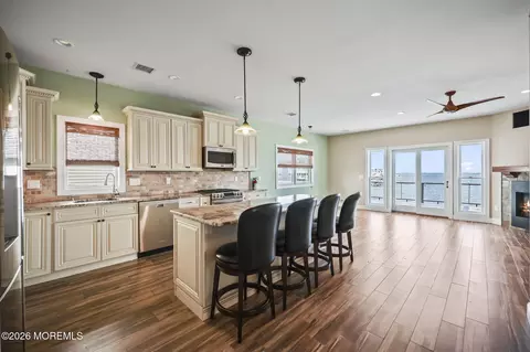 Kitchen - 151 Vanard Dr, Brick, NJ 08723 photo 1 of 6