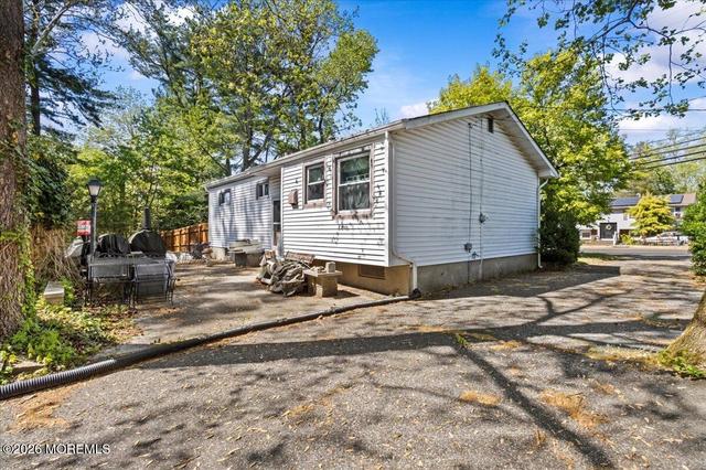 20 N New Prospect Rd, Jackson, NJ 08527