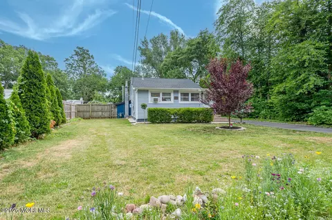 42 E 2nd St, Howell, NJ 07731 photo 18