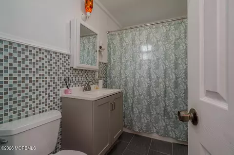 42 E 2nd St, Howell, NJ 07731 photo 11