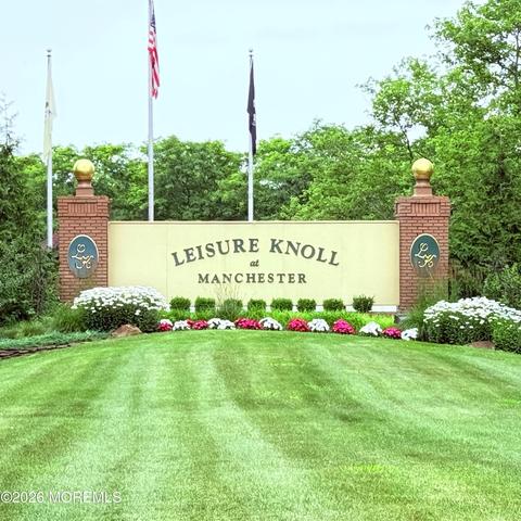 10 Saint Paul Pl, Manchester, NJ 08759