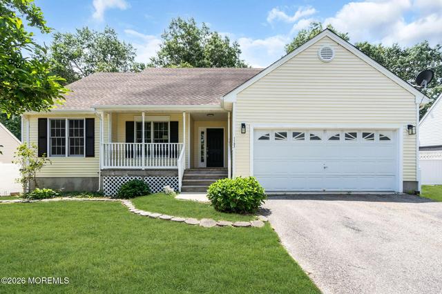 1137 Hawser Ave, Manahawkin, NJ 08050