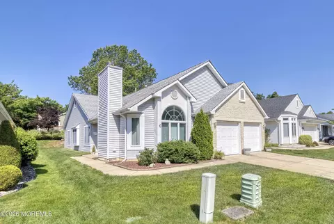 2222 Beltane Rd, Toms River, NJ 08755