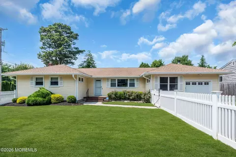 1620 Holly Blvd, Manasquan, NJ 08736