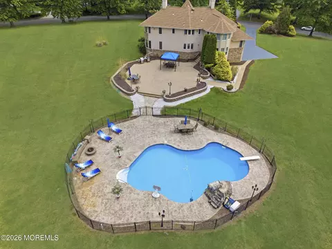 440 Fawns, Morganville, NJ 07751