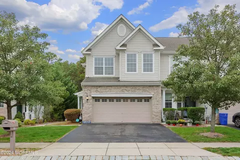 248 Hawthorne Ln, Barnegat, NJ 08005