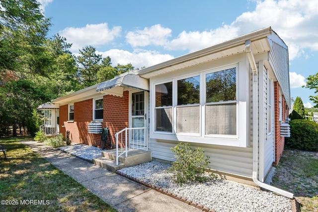 14 Potomac Ln #14A, Whiting, NJ 08759
