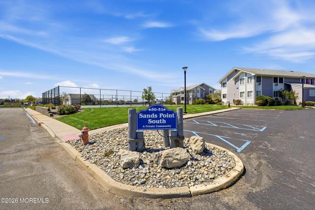 51 Valentine St #6B, Monmouth Beach, NJ 07750