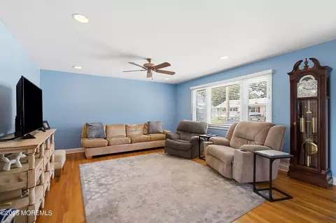 Living - 412 Midstreams Rd, Brick, NJ 08724 photo 1 of 1