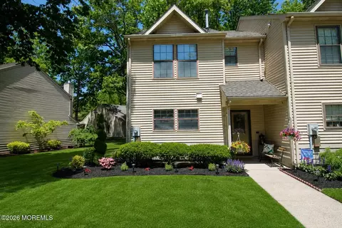111 Azalea Cir, Jackson, NJ 08527