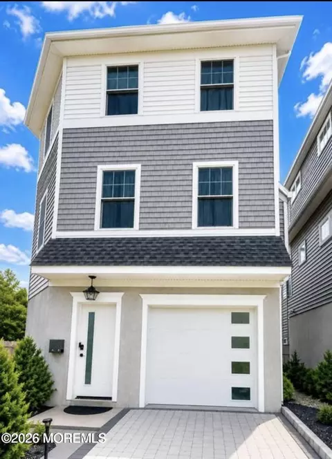100 Main St, Port Monmouth, NJ 07758