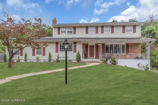 151 Cardinal Dr, Toms River, NJ 08755