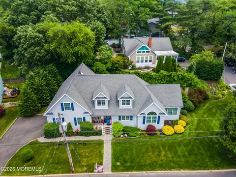 13 Beach Rd, Neptune City, NJ 07753