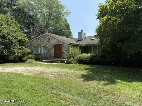 20 Crine Rd, Colts Neck, NJ 07722