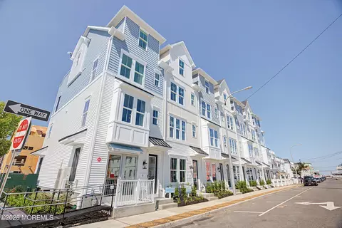100 Ocean Blvd #20, Seaside Heights, NJ 08751