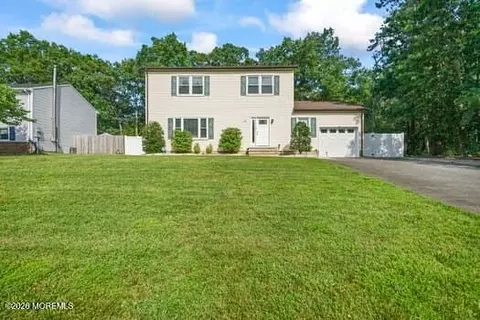 34 Barnegat Blvd S, Barnegat, NJ 08005