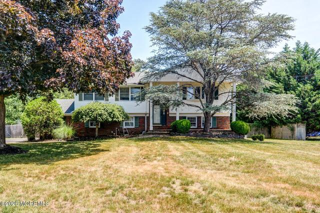 71 Sugar Maple Ln, Tinton Falls, NJ 07724