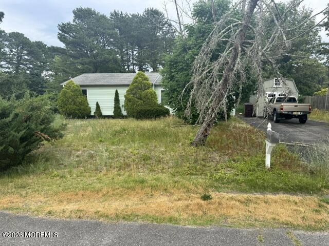 135 Mount Vernon Rd, Berkeley, NJ 08721