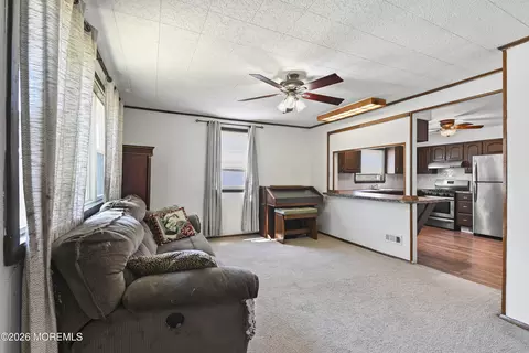1813 Southampton Blvd, Toms River, NJ 08757