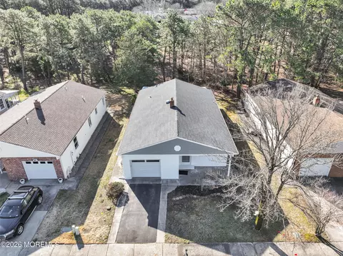 127 Freeport Blvd, Toms River, NJ 08757
