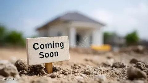 643 Aumack Ave, Union Beach, NJ 07735