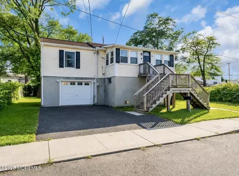 22 Lakewood Ave, Keansburg, NJ 07734